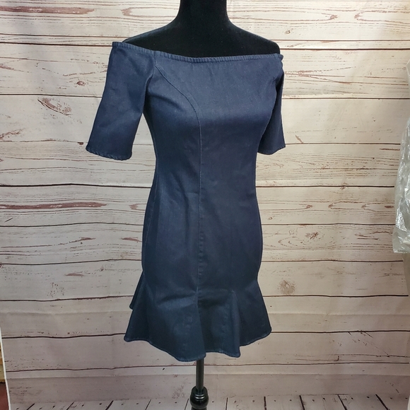 Guess stretch denim dress - Picture 1 of 5